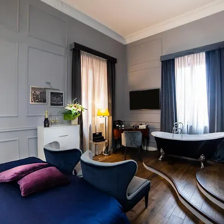 Relais San Lorenzo In Lucina Roma