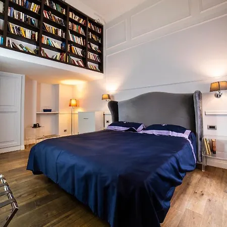 Relais San Lorenzo In Lucina Affittacamere Roma