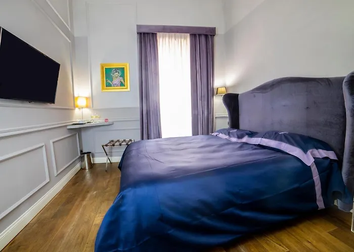 Relais San Lorenzo In Lucina 4*